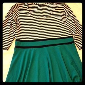 City Chic black & white dress w/ full green skirt